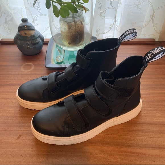 Dr. Martens Other - Dr. Martens Air wair bouncing soles high top sneakers